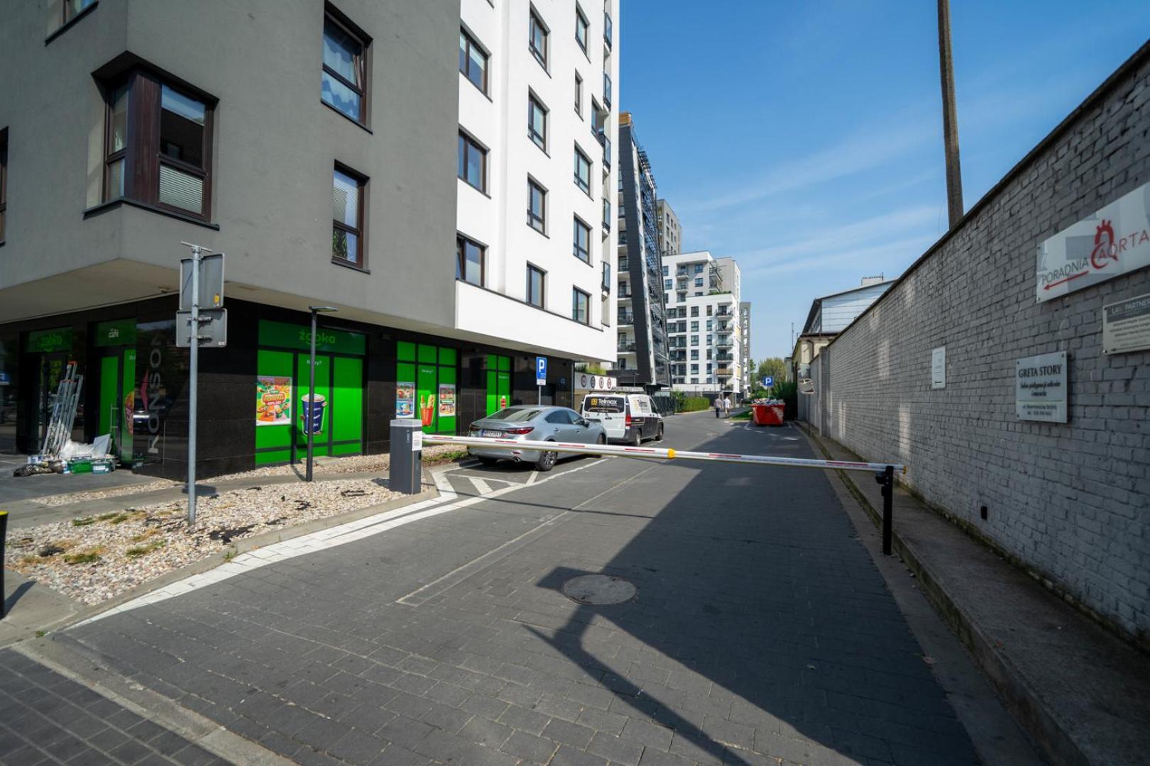 Skierniewicka Apt - Parking, Workspace, Balcony - By Rentujemy Warsawa Bagian luar foto