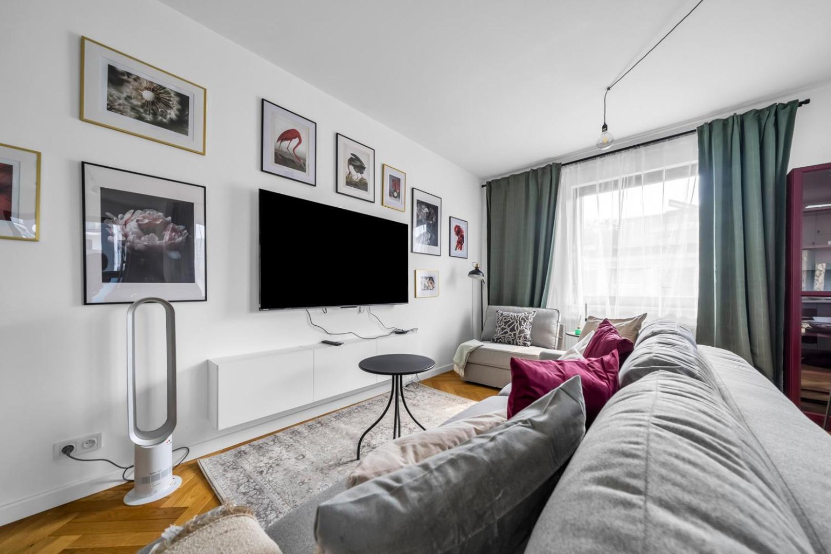 Skierniewicka Apt - Parking, Workspace, Balcony - By Rentujemy Warsawa Bagian luar foto