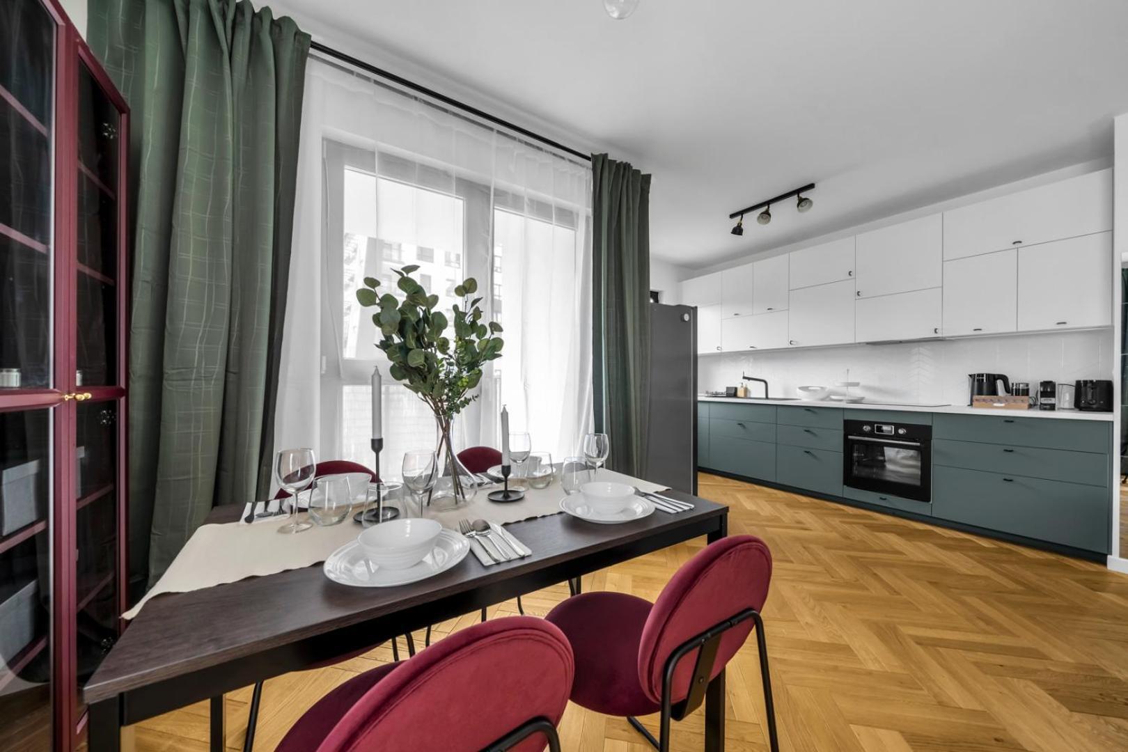 Skierniewicka Apt - Parking, Workspace, Balcony - By Rentujemy Warsawa Bagian luar foto