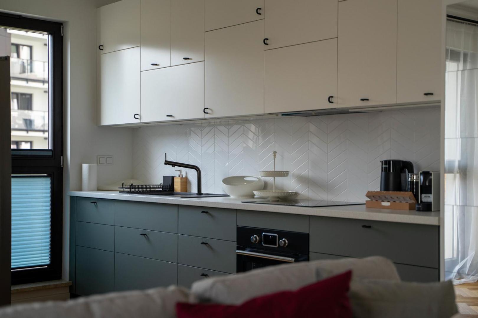 Skierniewicka Apt - Parking, Workspace, Balcony - By Rentujemy Warsawa Bagian luar foto