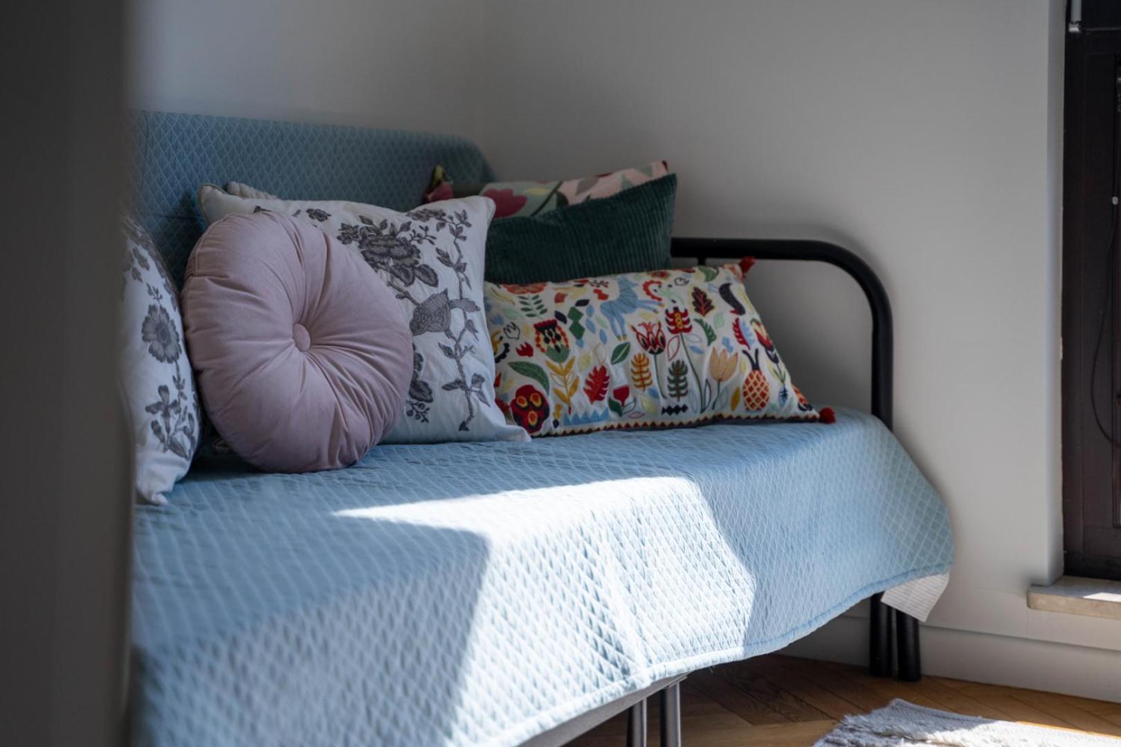 Skierniewicka Apt - Parking, Workspace, Balcony - By Rentujemy Warsawa Bagian luar foto