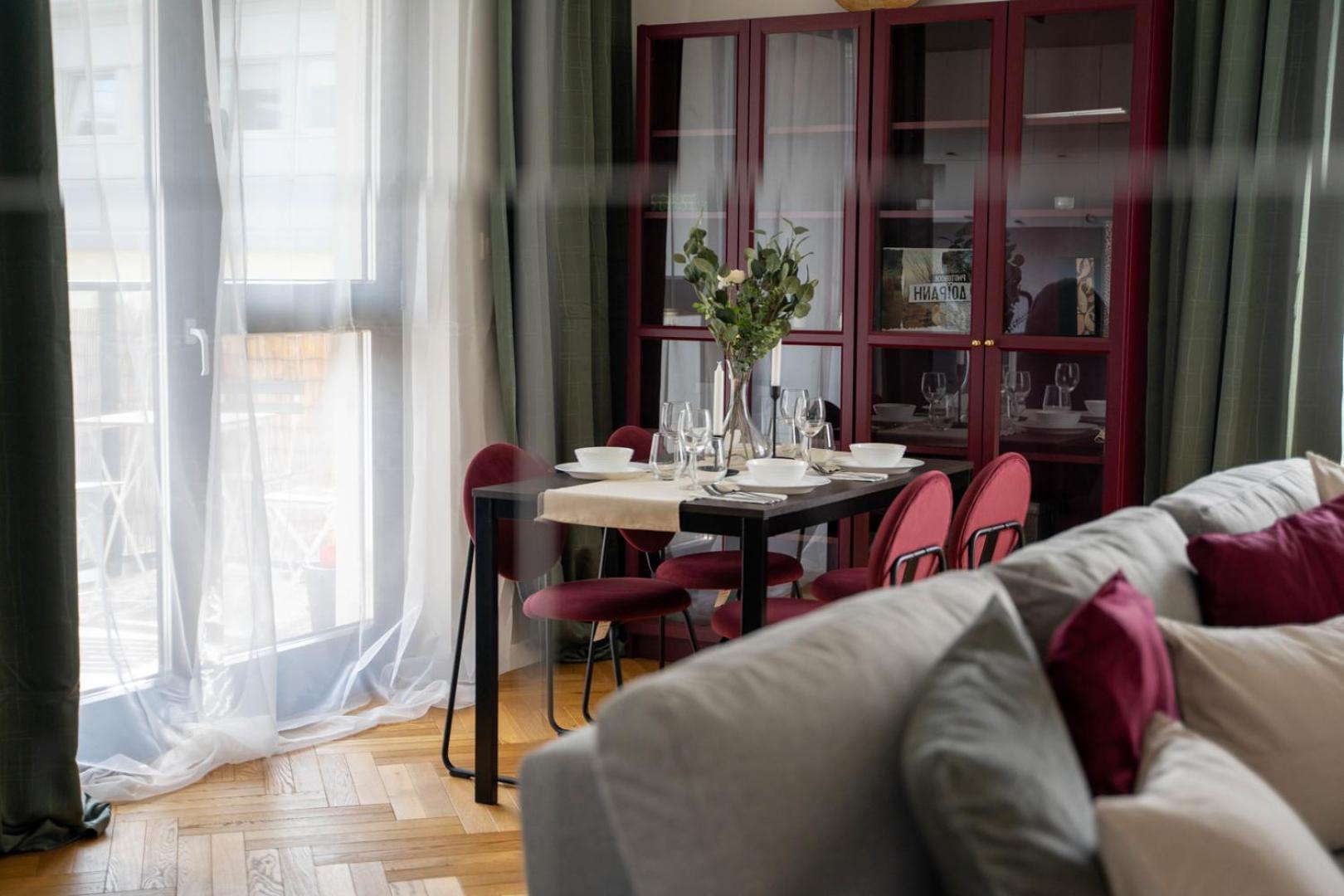 Skierniewicka Apt - Parking, Workspace, Balcony - By Rentujemy Warsawa Bagian luar foto